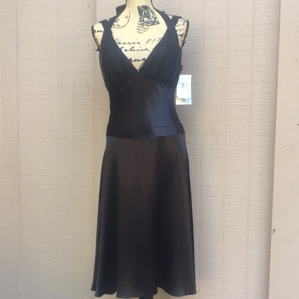 NWT Sz 8 Niki Livas Black Chiffon Midi Dress